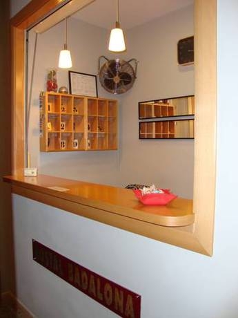 Imagen general del Hostal Badalona. Foto 8
