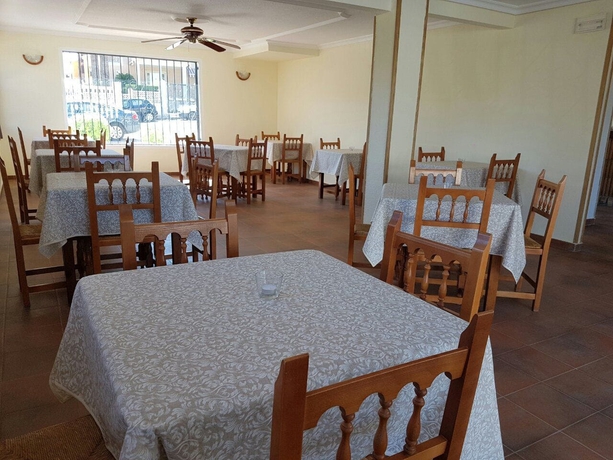 Imagen del bar/restaurante del Hostal Bah&iacute;a Blanca, Alicante. Foto 2