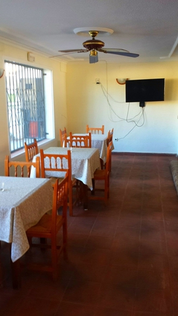 Imagen de la habitación del Hostal Bah&iacute;a Blanca, Alicante. Foto 5