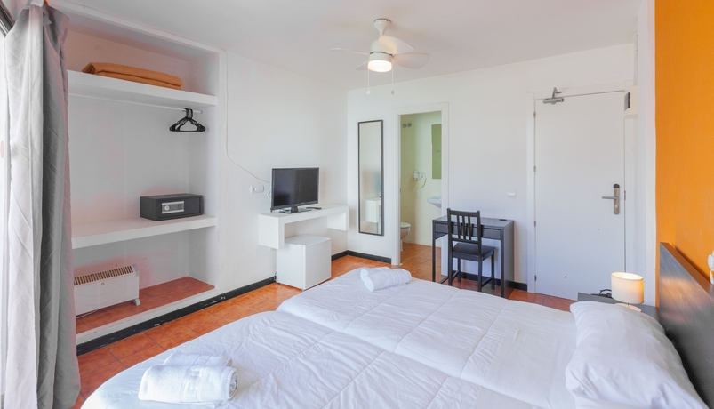 Imagen de la habitación del Hostal Baleàric - Adults Only. Foto 7