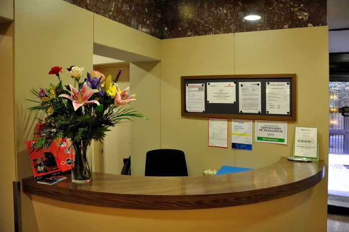 Imagen de los interiores del Hostal Ballesta. Foto 14