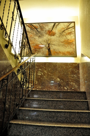 Imagen de los interiores del Hostal Ballesta. Foto 15