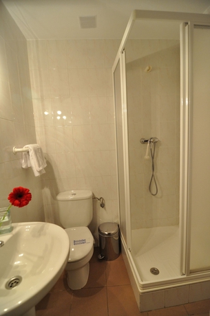 Imagen de la habitación del Hostal Ballesta. Foto 5