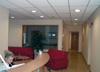 Imagen de los interiores del Hostal Balthostel. Foto 3