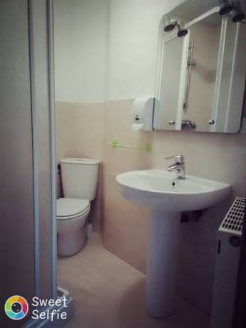 Imagen de la habitación del Hostal Bar Ruiz. Foto 4