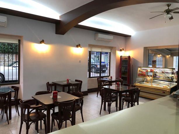 Imagen del bar/restaurante del Hostal Barbate. Foto 2