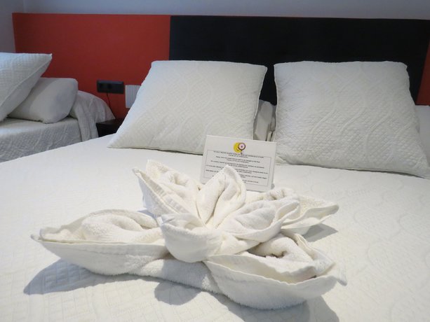 Imagen de la habitación del Hostal Barcelona City Centre. Foto 11