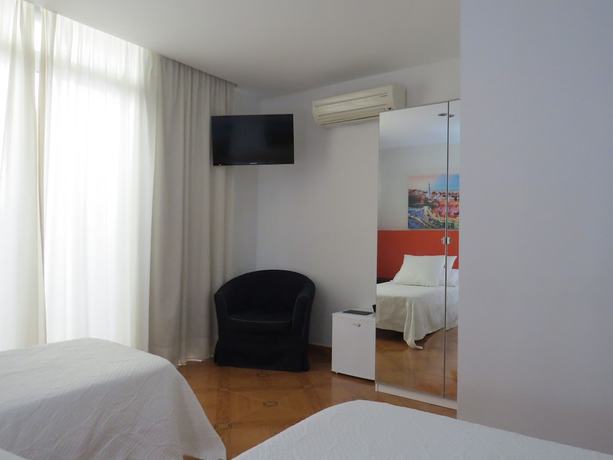 Imagen de la habitación del Hostal Barcelona City Centre. Foto 12
