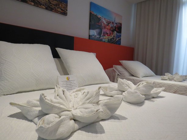 Imagen de la habitación del Hostal Barcelona City Centre. Foto 17