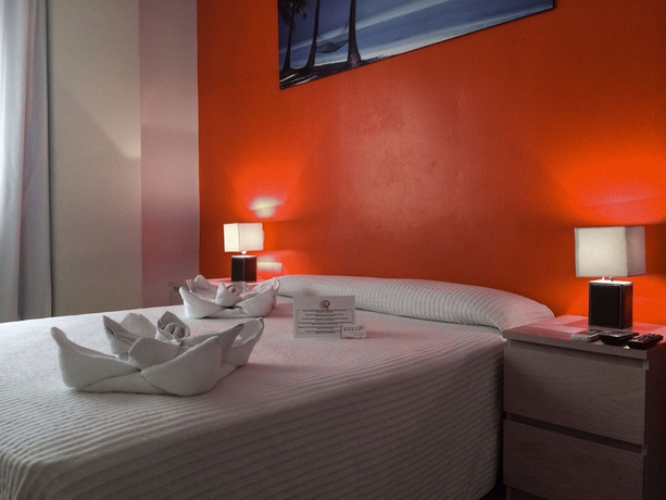 Imagen de la habitación del Hostal Barcelona City North. Foto 3