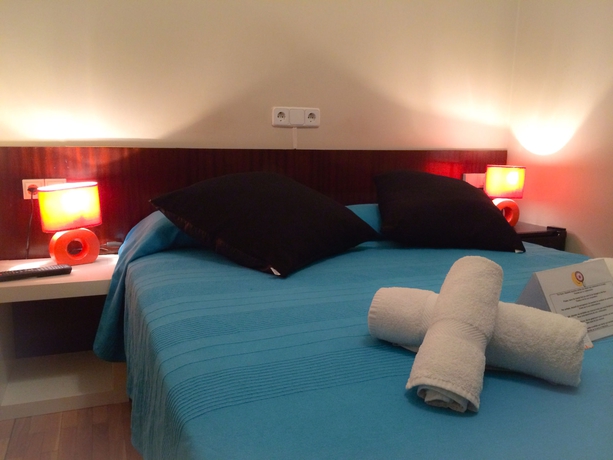 Imagen de la habitación del Hostal Barcelona City Seven. Foto 2