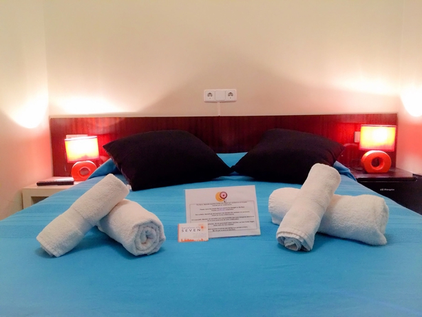 Imagen de la habitación del Hostal Barcelona City Seven. Foto 5