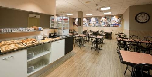 Imagen general del Hostal Barcelona, Sants-Montjuic. Foto 8