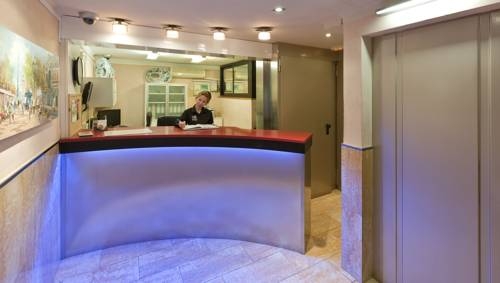 Imagen general del Hostal Barcelona, Sants-Montjuic. Foto 11