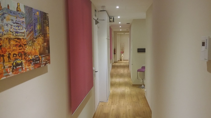 Imagen general del Hostal Barcelona Travel. Foto 2