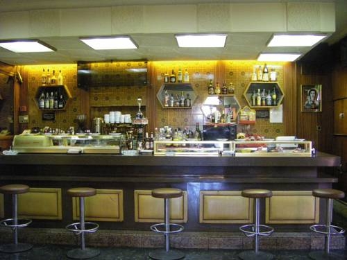 Imagen general del Hostal Bari, Alcalá de Henares. Foto 10