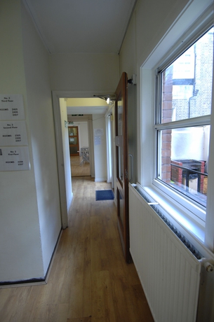 Imagen de los interiores del Hostal Barkston Rooms Earl's Court. Foto 15