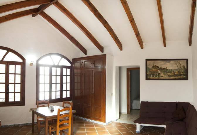 Imagen de los interiores del Hostal Batato. Foto 9