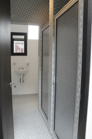 Imagen de la habitación del Hostal Be Condesa. Foto 5
