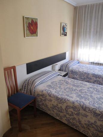 Imagen general del Hostal Becares. Foto 5