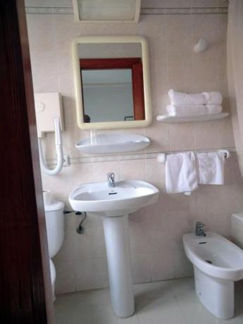 Imagen de la habitación del Hostal Bellavista Formentera. Foto 8