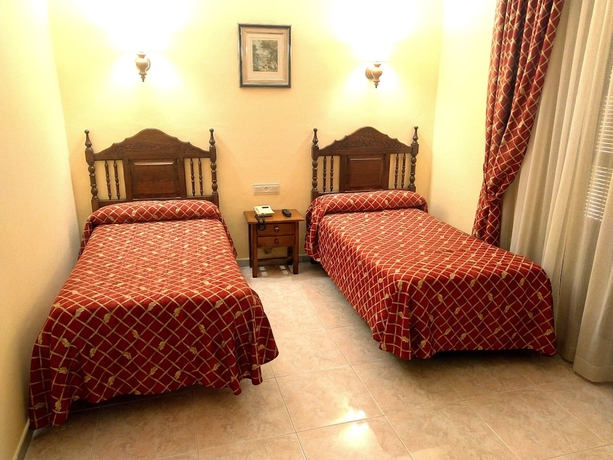 Imagen de la habitación del Hostal Bellido. Foto 10
