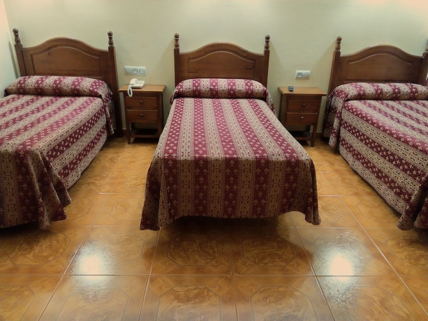 Imagen de la habitación del Hostal Bellido. Foto 13