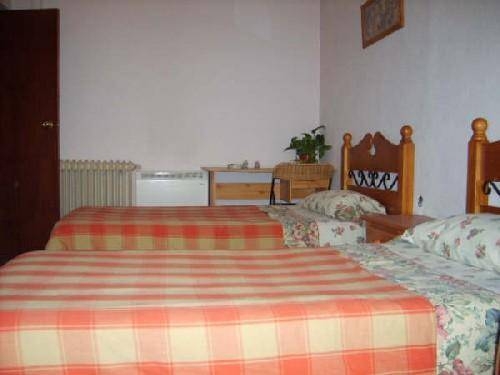 Imagen de la habitación del Hostal Berlin Madrid. Foto 5