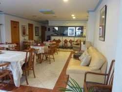 Imagen del bar/restaurante del Hostal Berlin, Marbella. Foto 13