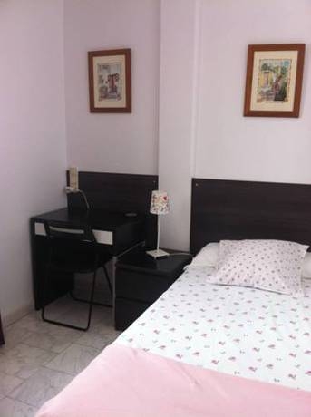 Imagen general del Hostal Berlin, Marbella. Foto 9