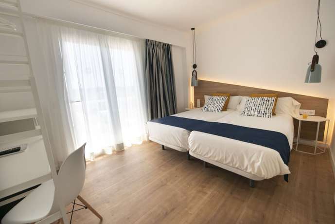 Imagen de la habitación del Hostal Blanca by Uephotels. Foto 6