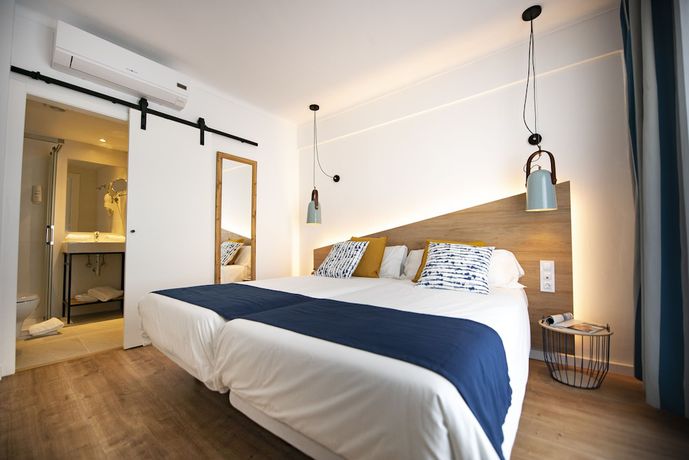 Imagen de la habitación del Hostal Blanca by Uephotels. Foto 15