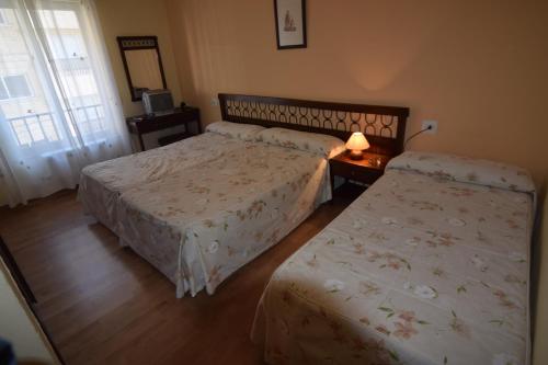 Imagen de la habitación del Hostal Blazquez Sanchez. Foto 3