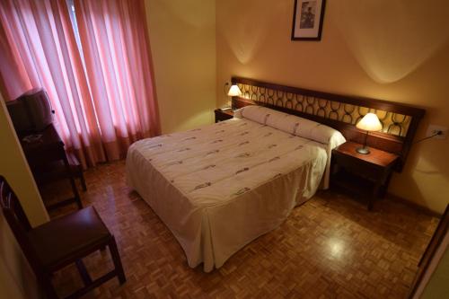 Imagen de la habitación del Hostal Blazquez Sanchez. Foto 4