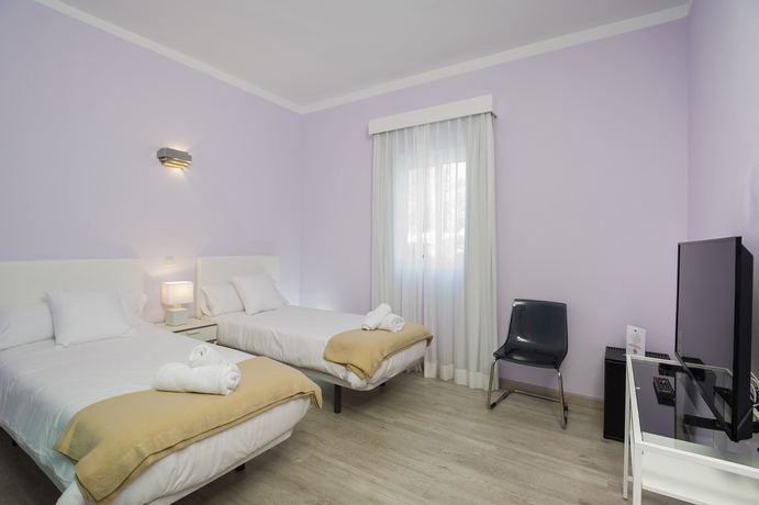 Imagen de la habitación del Hostal Bluebelle Marbella. Foto 9