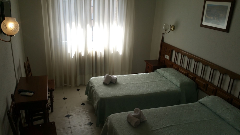 Imagen de la habitación del Hostal Boal. Foto 8