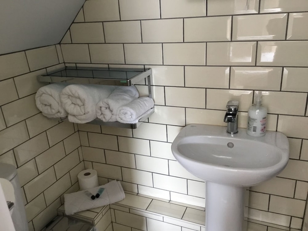 Imagen de la habitación del Hostal Borthalan Hotel. Foto 7