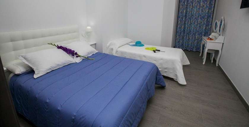Imagen de la habitación del Hostal Boutique Bajamar. Foto 9