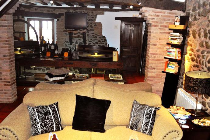 Imagen de los interiores del Hostal Boutique El Molino De Floren. Foto 22