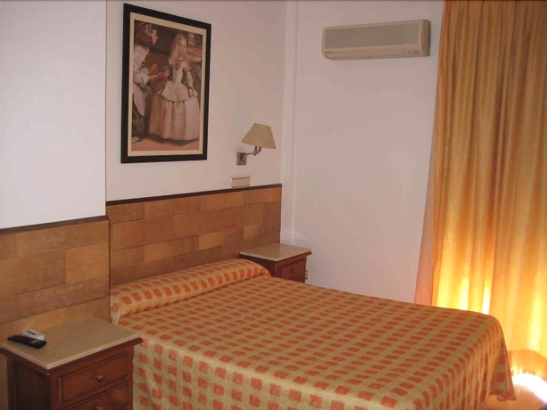 Imagen de la habitación del Hostal Boutique El Patio. Foto 6