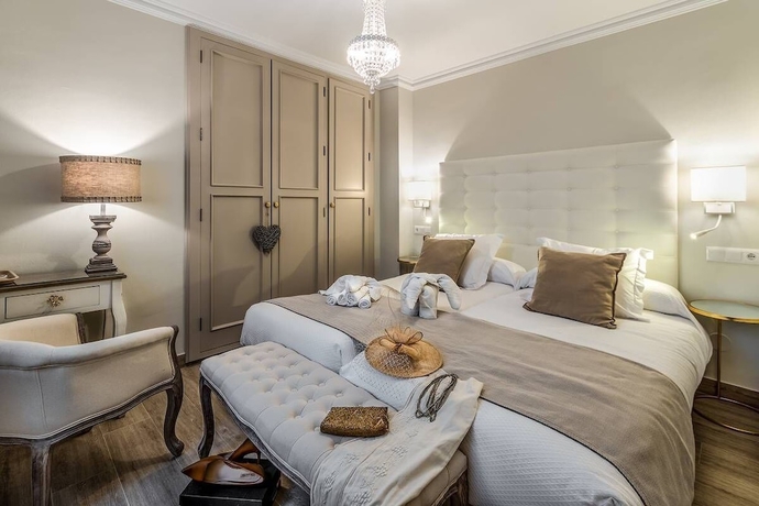 Imagen de la habitación del Hostal Boutique Plaza Cantarero. Foto 4