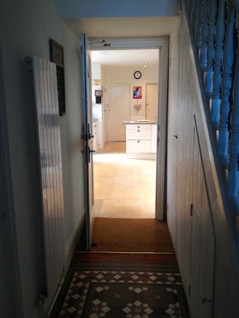 Imagen de los interiores del Hostal Breakers. Foto 17