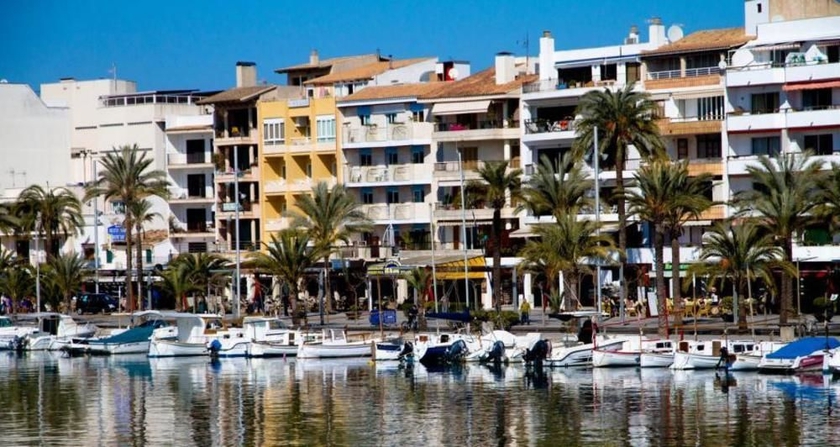 Imagen general del Hostal Brisa Marina, Puerto de Alcudia. Foto 6