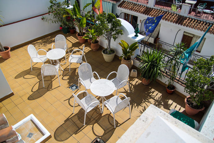 Imagen de los interiores del Hostal Bronce. Foto 6