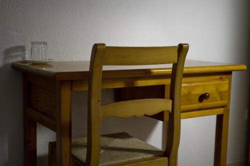 Imagen de la habitación del Hostal Brunete. Foto 9