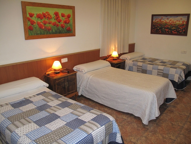 Imagen de la habitación del Hostal Bruña, Madrid. Foto 5