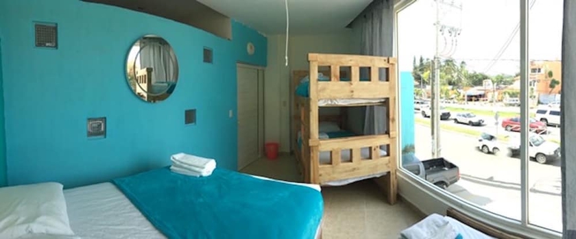 Imagen de la habitación del Hostal Bucerias. Foto 11