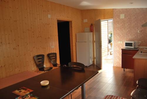 Imagen general del Hostal - Bungalows Camping C&aacute;ceres. Foto 3