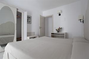Imagen general del Hostal CAPRI, Es Pujols. Foto 10