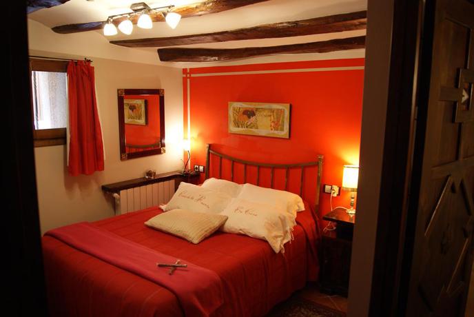 Imagen de la habitación del Hostal CASA DE LA FUENTE. Foto 7